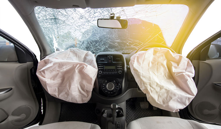 car-accident-air-bag-airbag-airbags-vehicle-safety-shut