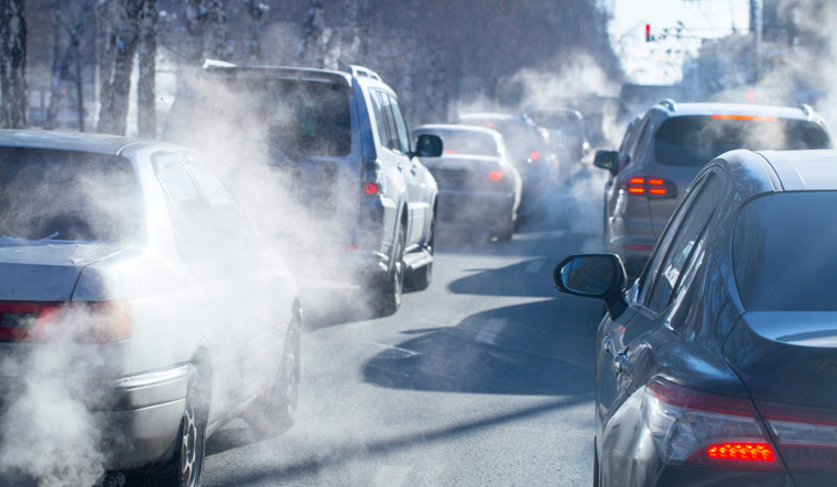 pollution-exhaust-cars-air-pollution-city-road--winter