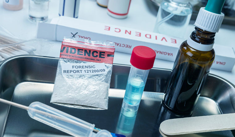 Crime--laboratory-toxicological-detection-test-narco-evidence-cocaine-hydrochloride-shut