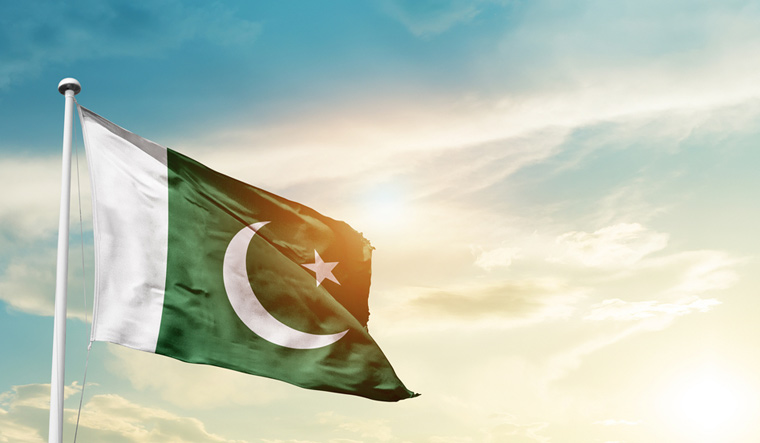 Pakistan-flag-Pak-flag-PAK--Shut