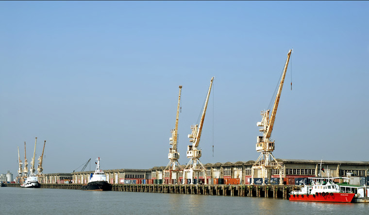 Port-of-Mongla-Bangladesh--Mongla-sea-port-second-busiest-port-in-Bangladesh-shut