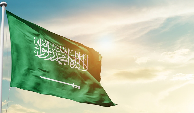 Saudi-Arabia-flag-flying-shut