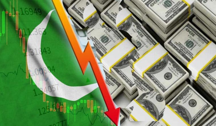 pakistan--dollar-remittance-income-falling