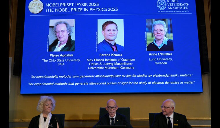 NOBEL-PRIZE/PHYSICS
