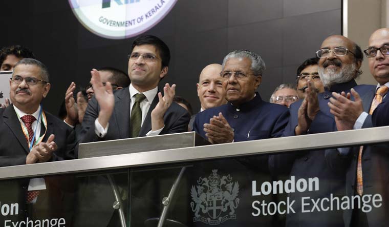 Kerala CM opens London Stock Exchange for trade