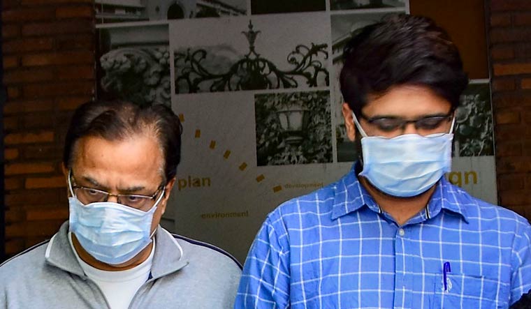 Yes Bank promoter Rana Kapoor (L) being produced to a court, in Mumbai, Monday, March 16, 2020 | PTI