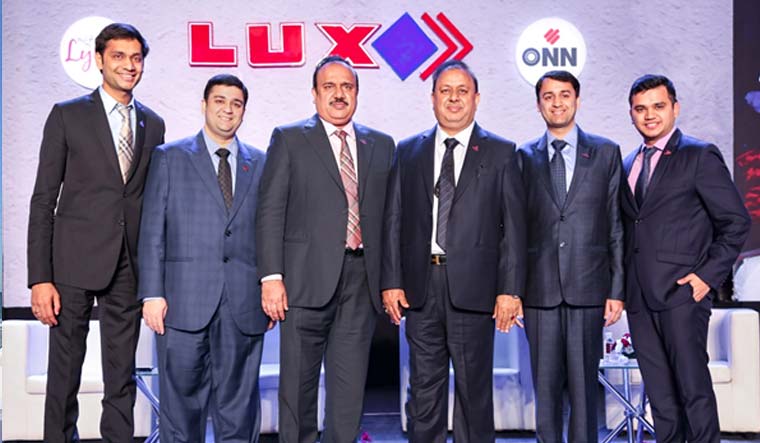 Lux Industries releases new TVC 'Garam Bhi, Patla Bhi' for Lux Parker