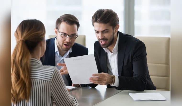 Corporate-Lawyer