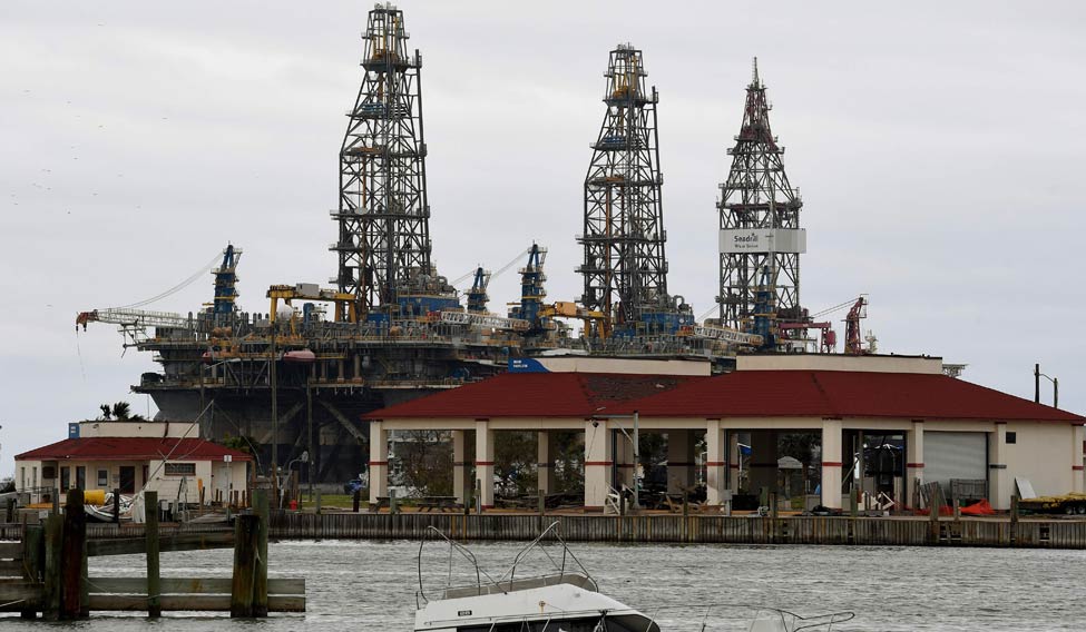 FILES-US-OIL-MARKETS-FLOOD-HARVEY