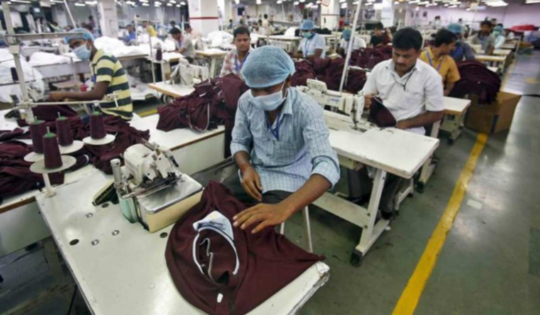 garment-export-workers2-reu