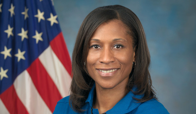 Astronaut-Jeanette-Epps-black-woman-record-iss-nasa
