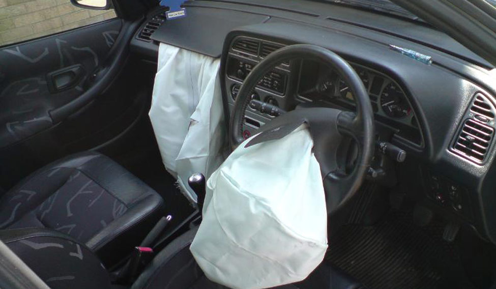 Airbag-vehicle