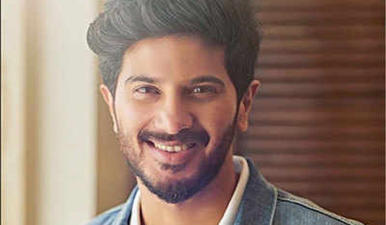 Guns and Gulaabs Actor Dulquer Salmaan reveals at Ranveer Show Beer Biceps  that elder women touched him inappropriately by grabbing and squeezing his  backside बुजुर्ग महिला ने दुलकर सलमान को पीछे गलत