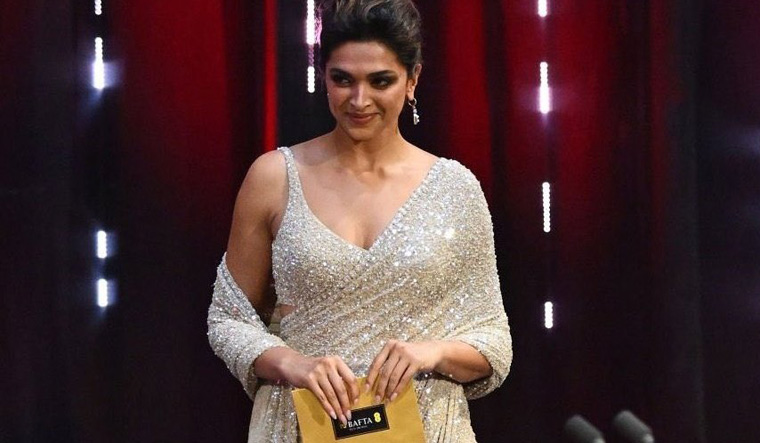 Deepika Padukone pregnant with her first child: Sources - The Week