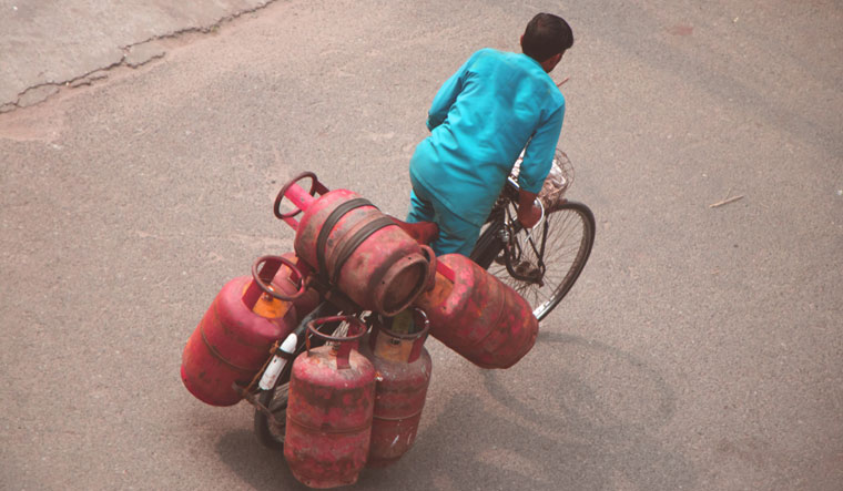lpg-gas-cooking-gas-delivery-shut