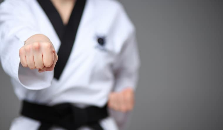 karate-karate-belt-shut