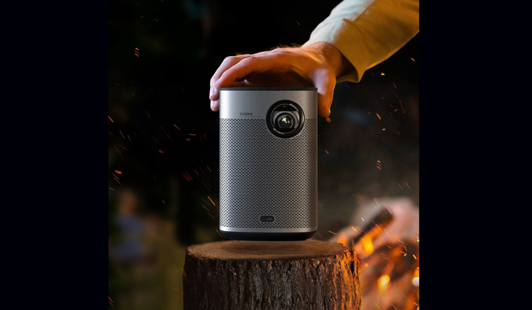 Xgimi Halo+ projector finds a perfect equilibrium between size and ...