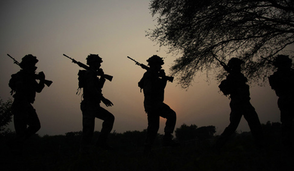 Kashmir-Indian-Army-patrol