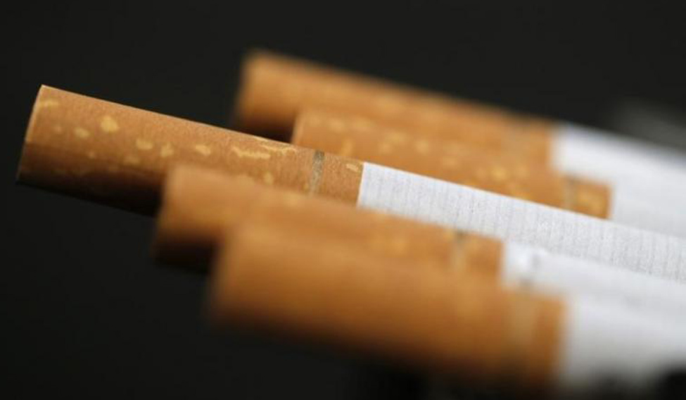 cigarette-smoking-india