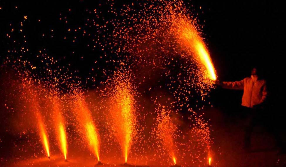 firecrackers-diwali-pti-1
