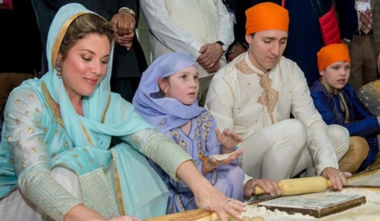 Trudeau-making-rotis