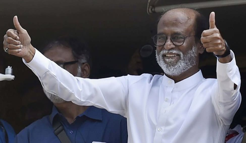 Rajinikanth seeks Karunanidhi's blessings for his political journey
