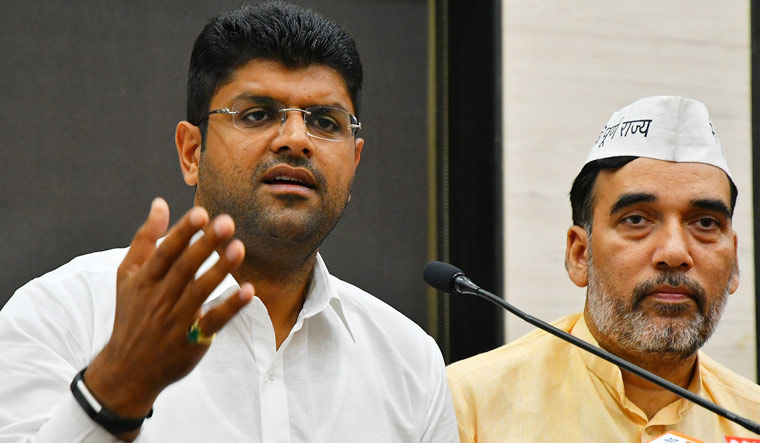 JJP leader Dushyant Singh Chautala and AAP leader Gopal Rai announced their alliance in Haryana | Sanjay Ahlawat  
