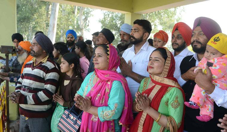 Sikh devotees Kartarpur prayer