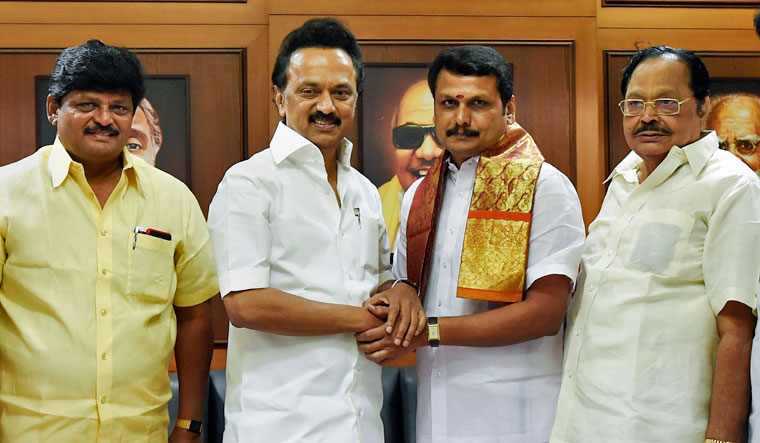 Dhinakaran loyalist Senthil Balaji joins DMK, praises Stalin&#39;s leadership -  The Week