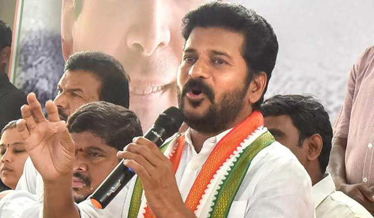 The futility of attempts to 'arrest' the popularity of Congress' Telangana  point man - The Week