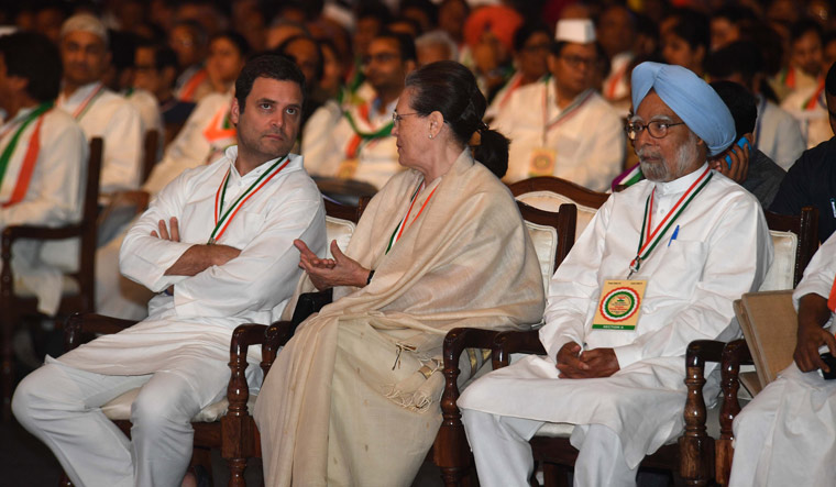 Congress president Rahul Gandhi along with former party chief Sonia Gandhi and former prime minister Manmohan Singh | Arvind Jain