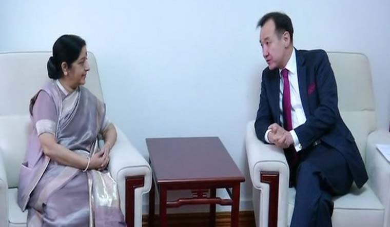 External Affairs Minister Sushma Swaraj with her Mangolian counterpart Damdin Tsogtbaatar | ANI
