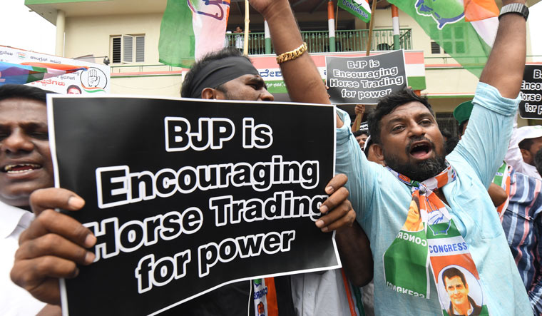 protest-congress-horse-trading