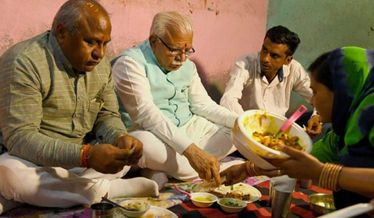 having-food-with-dalits
