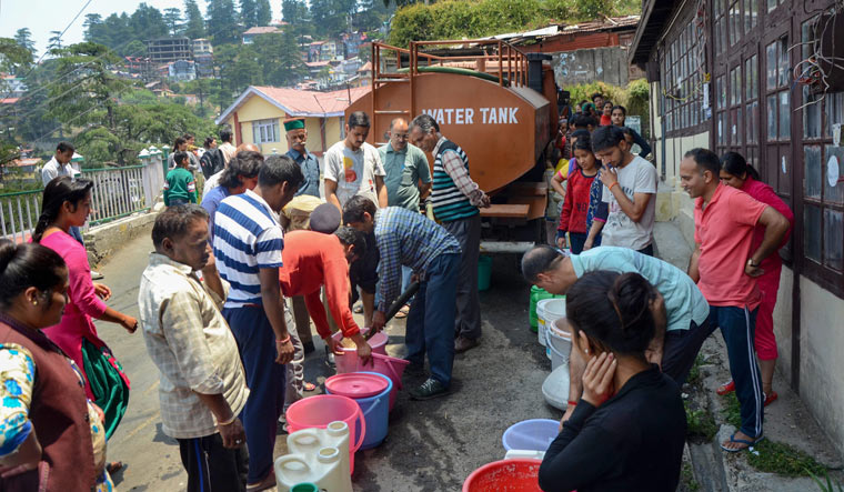 Himachal Pradesh: CM Thakur reviews water situation in Shimla