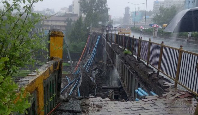 Gokhale Bridge collapse