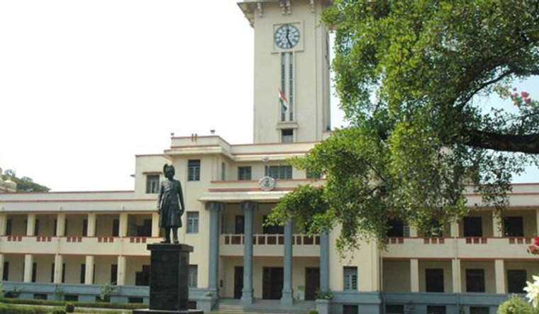 kerala-university-manorama