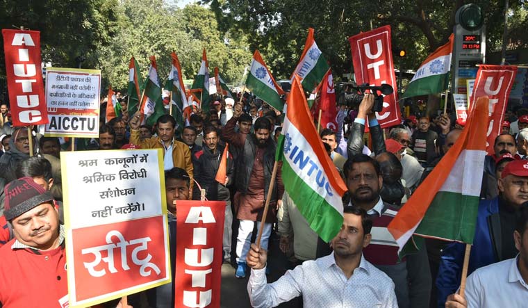 Various trade organisations staging protest at Parliament Street in Delhi | Aayush Goel