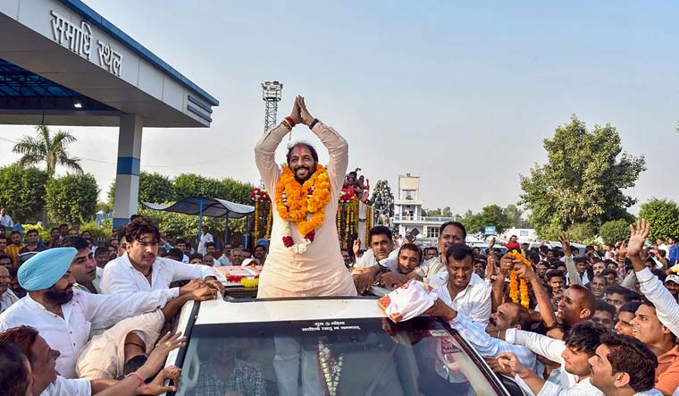 Haryana Lokhit Party leader Gopal Kanda during a roadshow after his victory in Assembly elections, in Sirsa | PTI