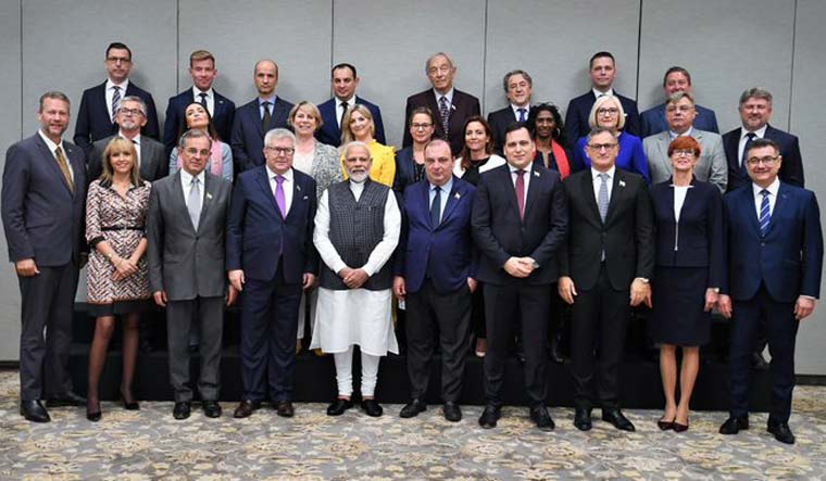 European Union MPs with Prime Minister Narendra Modi in New Delhi | Twitter/PIB