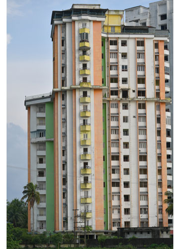 Golden Kayaloram has 40 apartment units | Josekutty Panackal