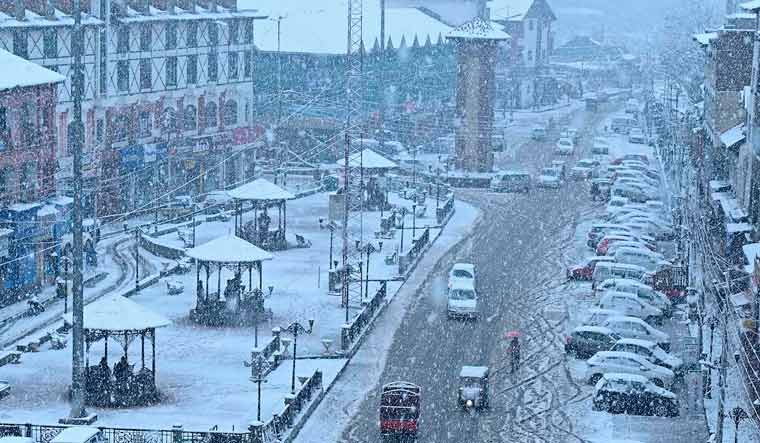 Srinagar snowfall AFP