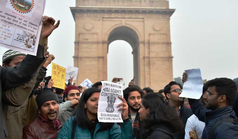 Students from various universities in Delhi gathered at India Gate |  Aayush Goel