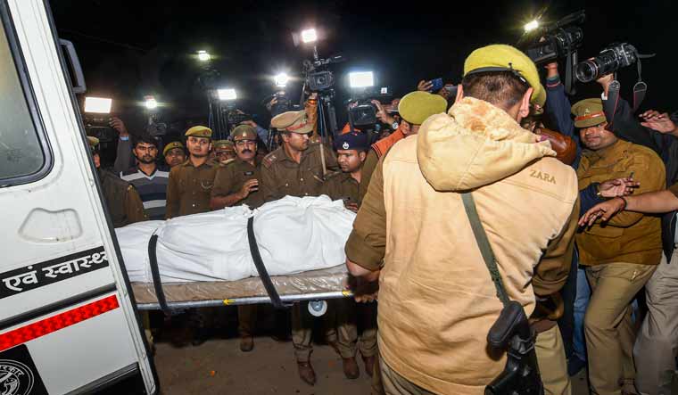 Mortal remains of the rape victim reaches her native village in Unnao district | PTI