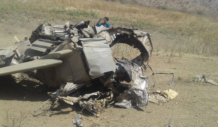 IAF's MiG 27 aircraft crashes near Jodhpur