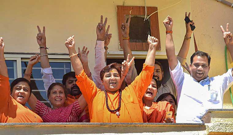 Madhya Pradesh: Pragya Thakur heads for landslide victory in Bhopal