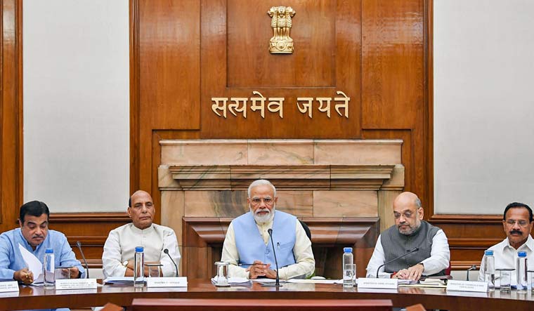 [File] Modi said all the ministers should reach office on time and spend a few minutes discussing latest developments in the ministry with the officials | PTI