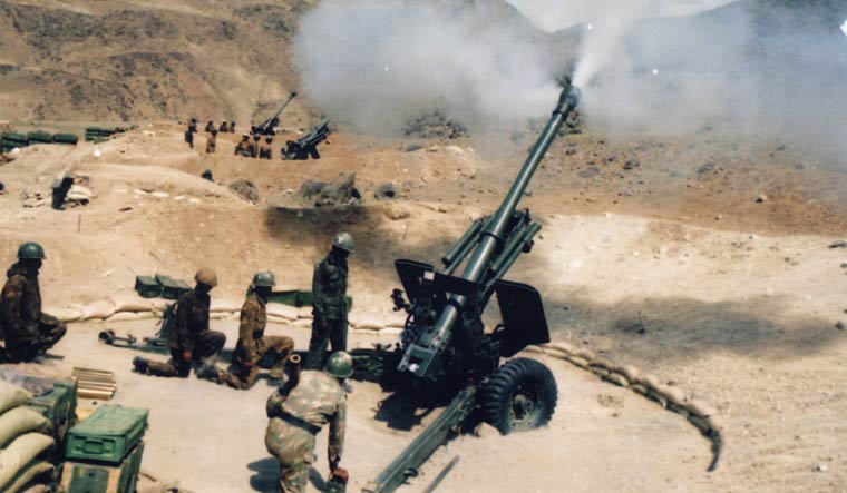 The Bofors guns in action during the Kargil war | Arvind Jain