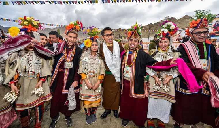 Ladakh leaders urge Centre for tribal-area status to protect land, identity