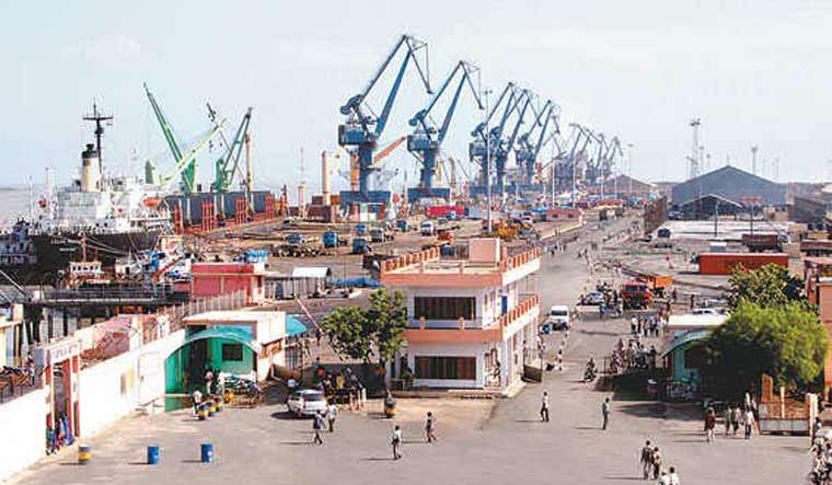 Kandla port | via Commons